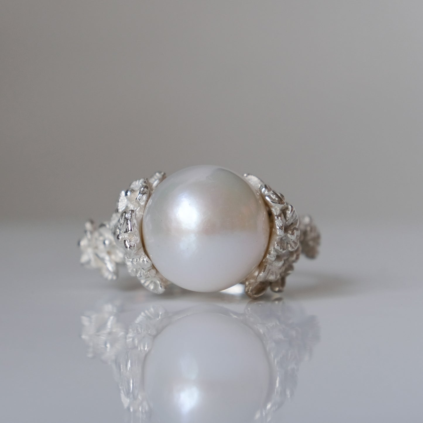 IMMORTELLE pearl ring