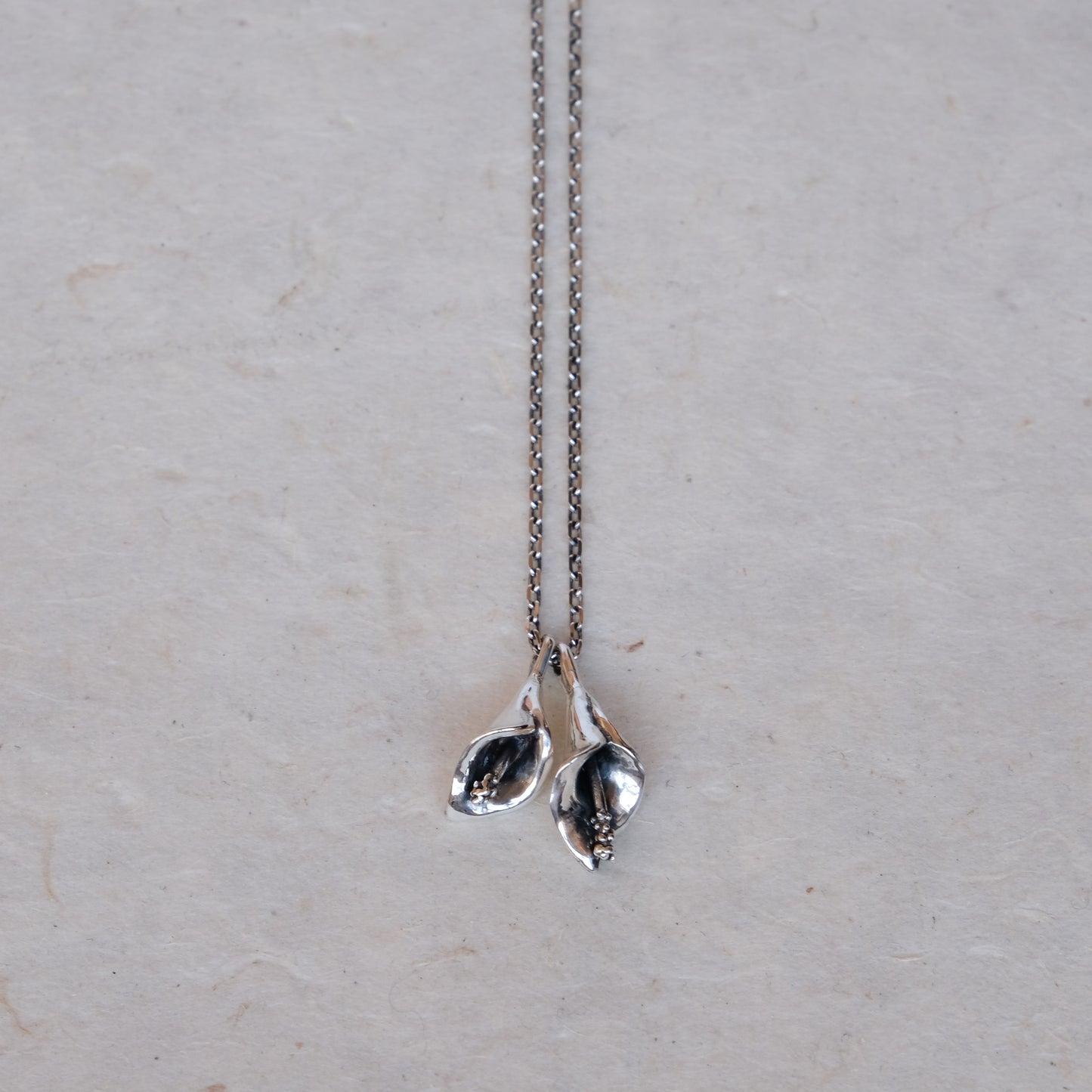 CALLA LILY II necklace