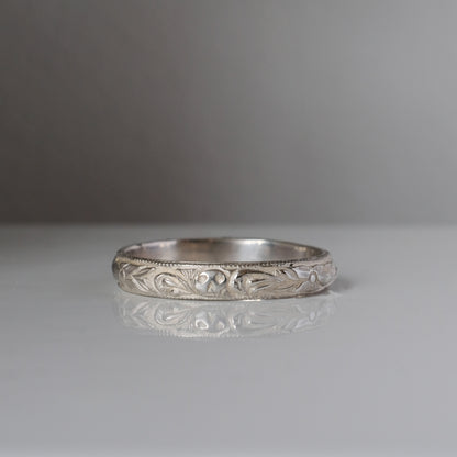 DORIAN engraved ring