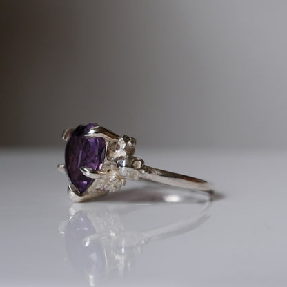 ERZULIE amethyst ring