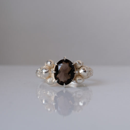 CERBERUS smokey quartz skull ring