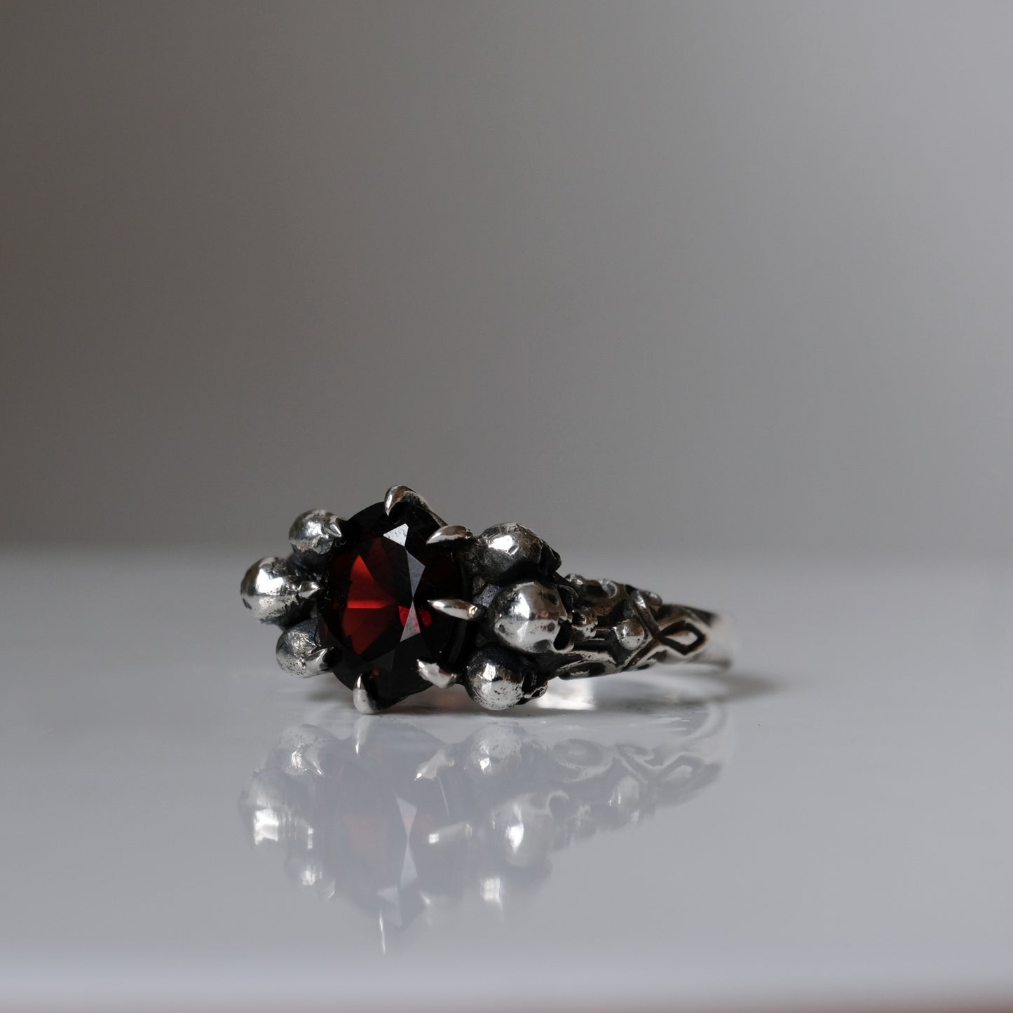 CERBERUS garnet skull ring