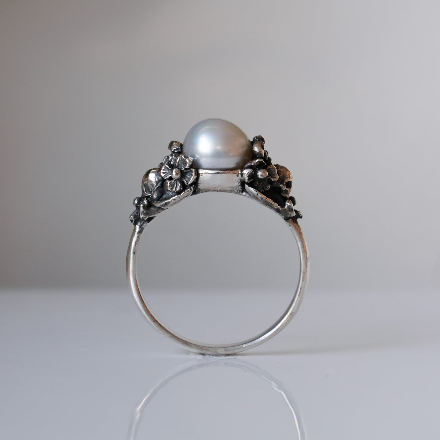 IMMORTELLE II pearl ring