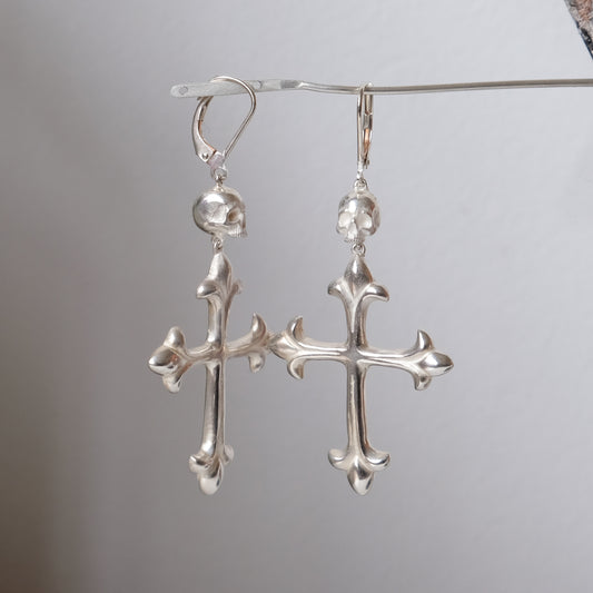 JOAN skull earrings