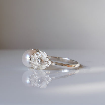 IMMORTELLE II pearl ring