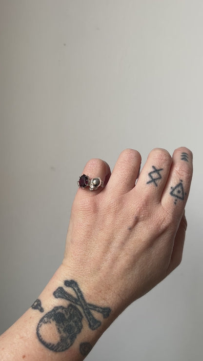 VANITAS garnet ring